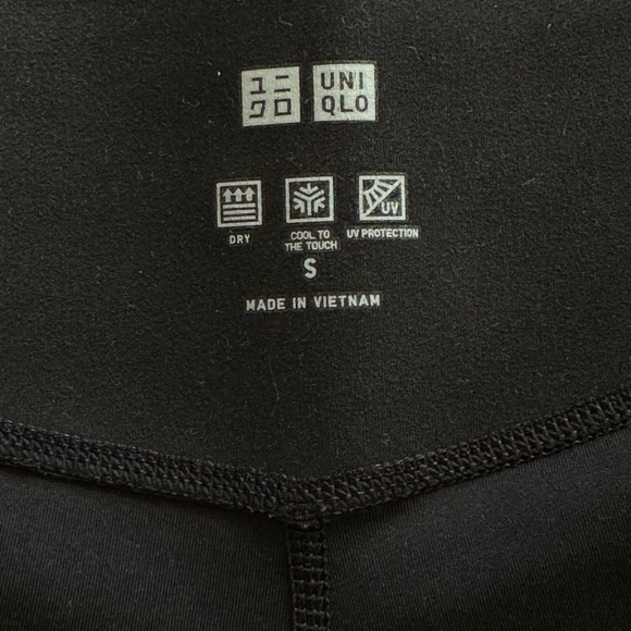 UNIQLO AIRISM UV PROTECTION POCKETED SOFT LEGGINGS / Size S - Picture 3 of 4